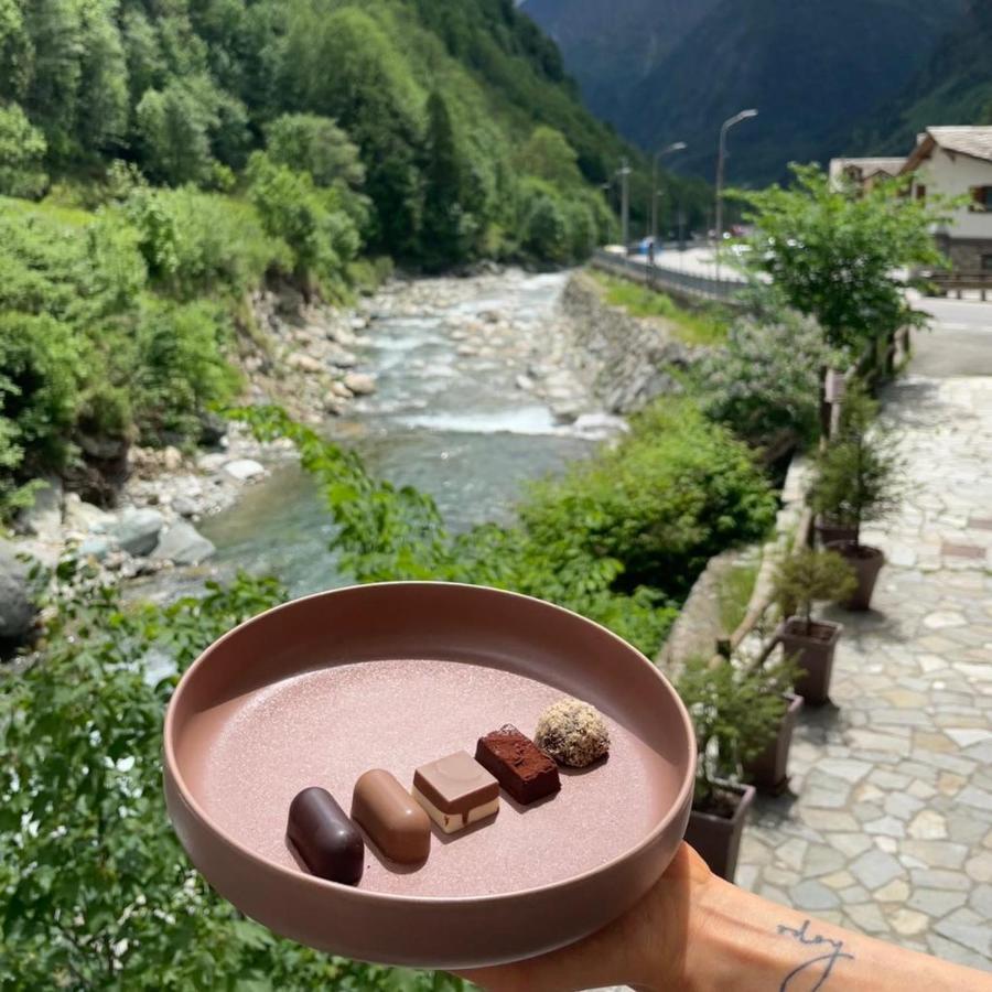 Hotel Cristallo Alagna Valsesia Extérieur photo